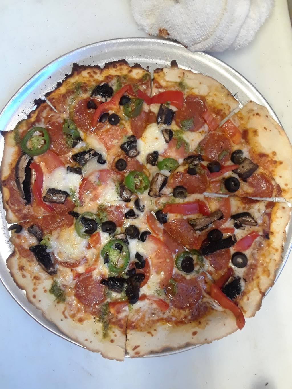 The Capri | meal delivery | 4604 Eagle Rock Blvd, Los Angeles, CA 90041, USA | 3232573225 OR +1 323-257-3225