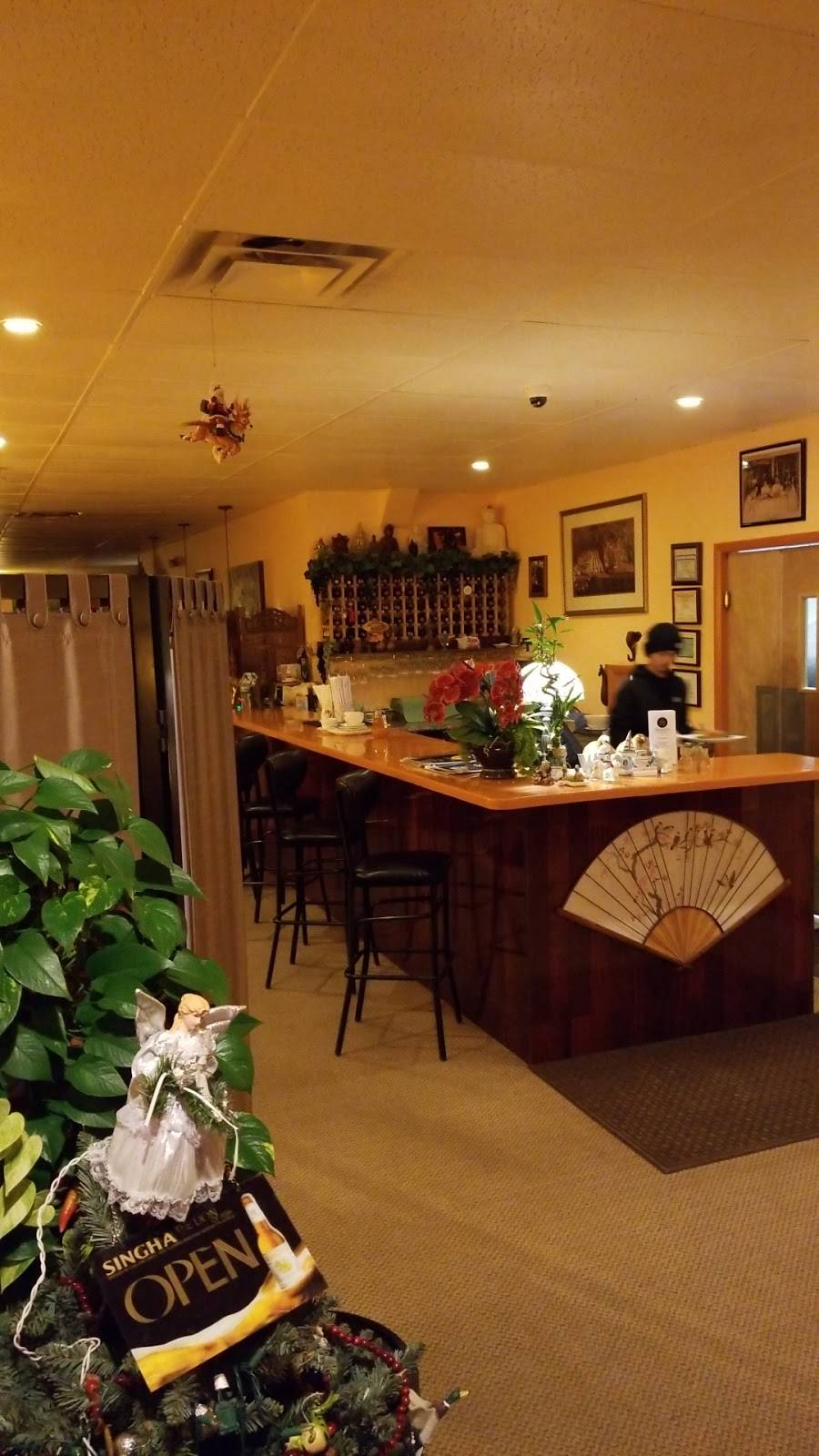 Sirinans Thai & Japanese Restaurant | restaurant | 900 N Colony St, Wallingford, CT 06492, USA | 2032690826 OR +1 203-269-0826