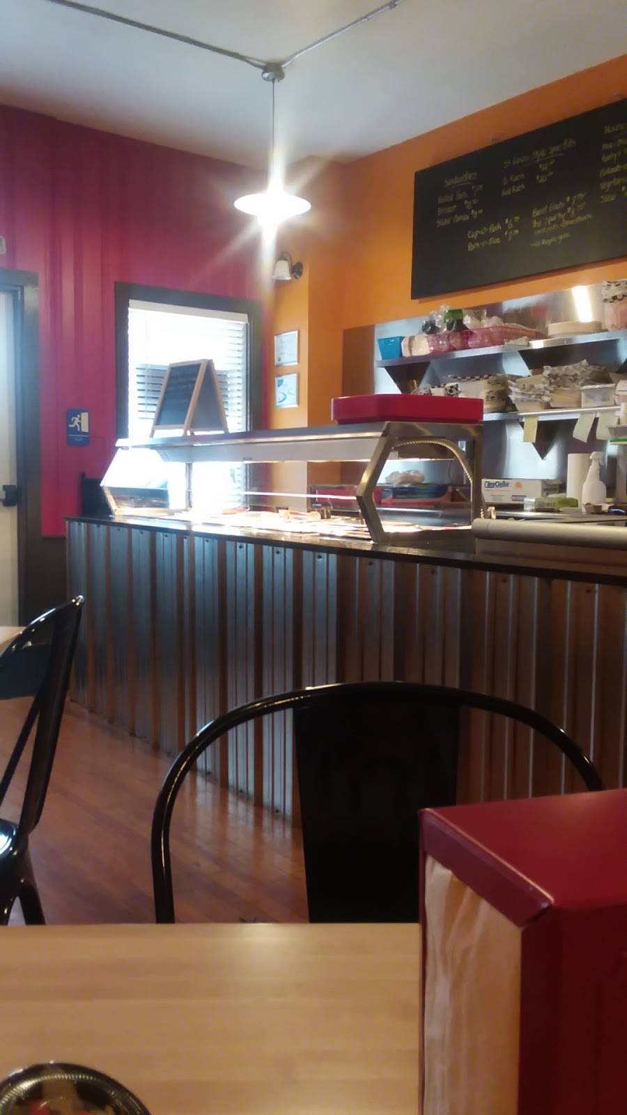 Rockys BBQ | restaurant | 28 N 3rd St, Columbia, PA 17512, USA | 7174207405 OR +1 717-420-7405