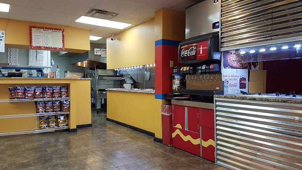 Giovannis Pizza | restaurant | 128 E New Circle Rd, Lexington, KY 40505, USA | 8592257499 OR +1 859-225-7499