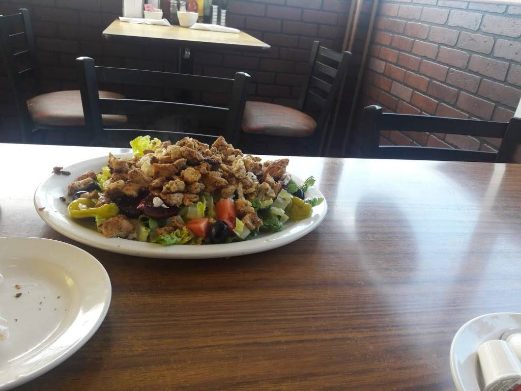 Montys Grill | restaurant | 28300 Woodward Ave, Royal Oak, MI 48067, USA | 2485474151 OR +1 248-547-4151