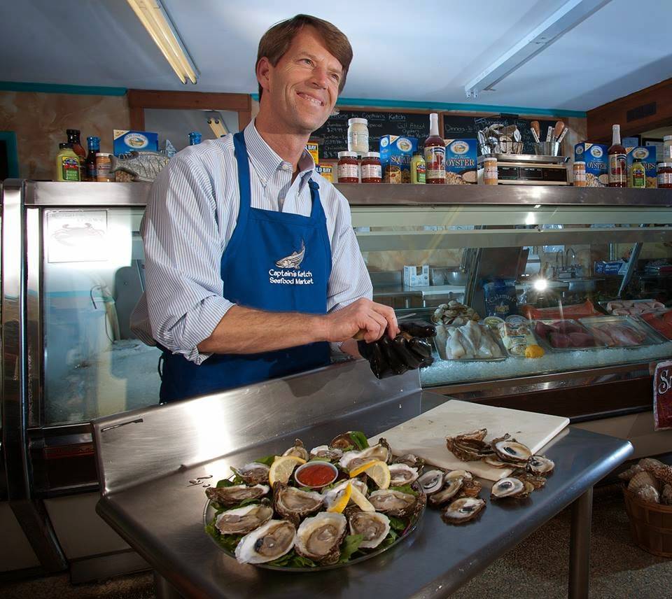 Captains Ketch Seafood | restaurant | 316 Glebe Rd, Easton, MD 21601, USA | 4108207177 OR +1 410-820-7177