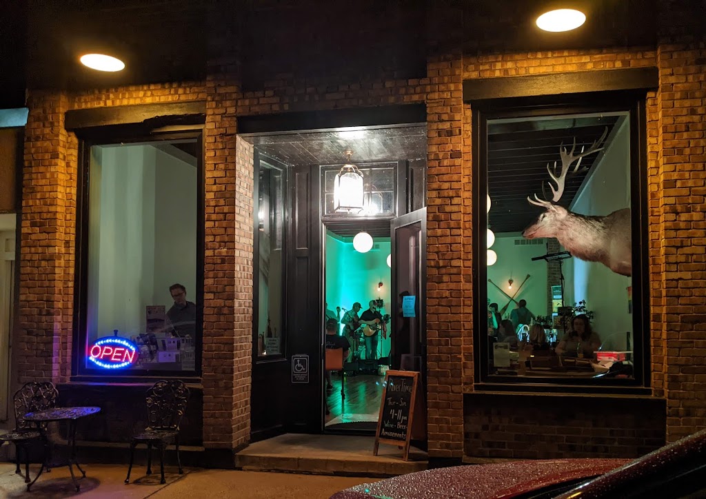 RiverTime. Wine ~ Beer ~ Amusements | restaurant | 418 2nd St, Pepin, WI 54759, USA | 6127088598 OR +1 612-708-8598