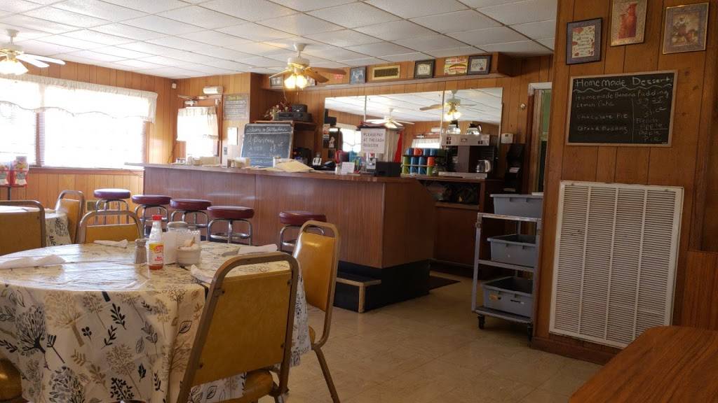 Ediths Route 60 Diner | restaurant | 922 Richmond Hwy, Amherst, VA 24521, USA | 4346600396 OR +1 434-660-0396