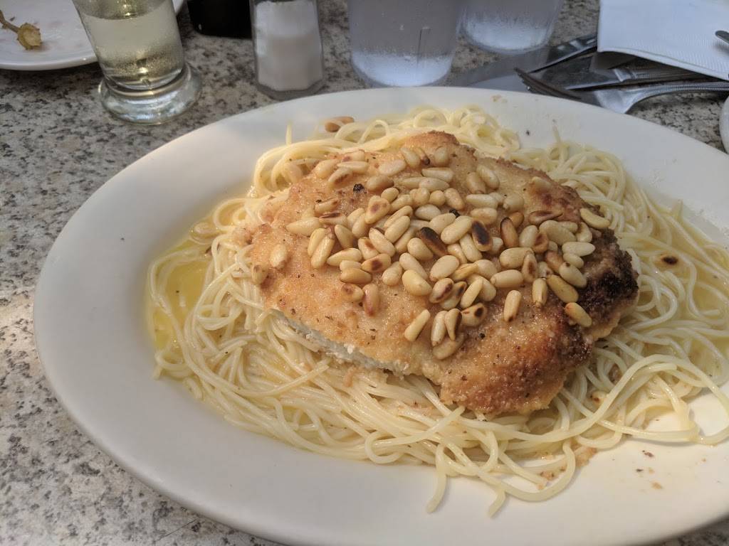 Tufanos Vernon Park Tap | restaurant | 1073 W Vernon Park Pl, Chicago, IL 60607, USA | 3127333393 OR +1 312-733-3393