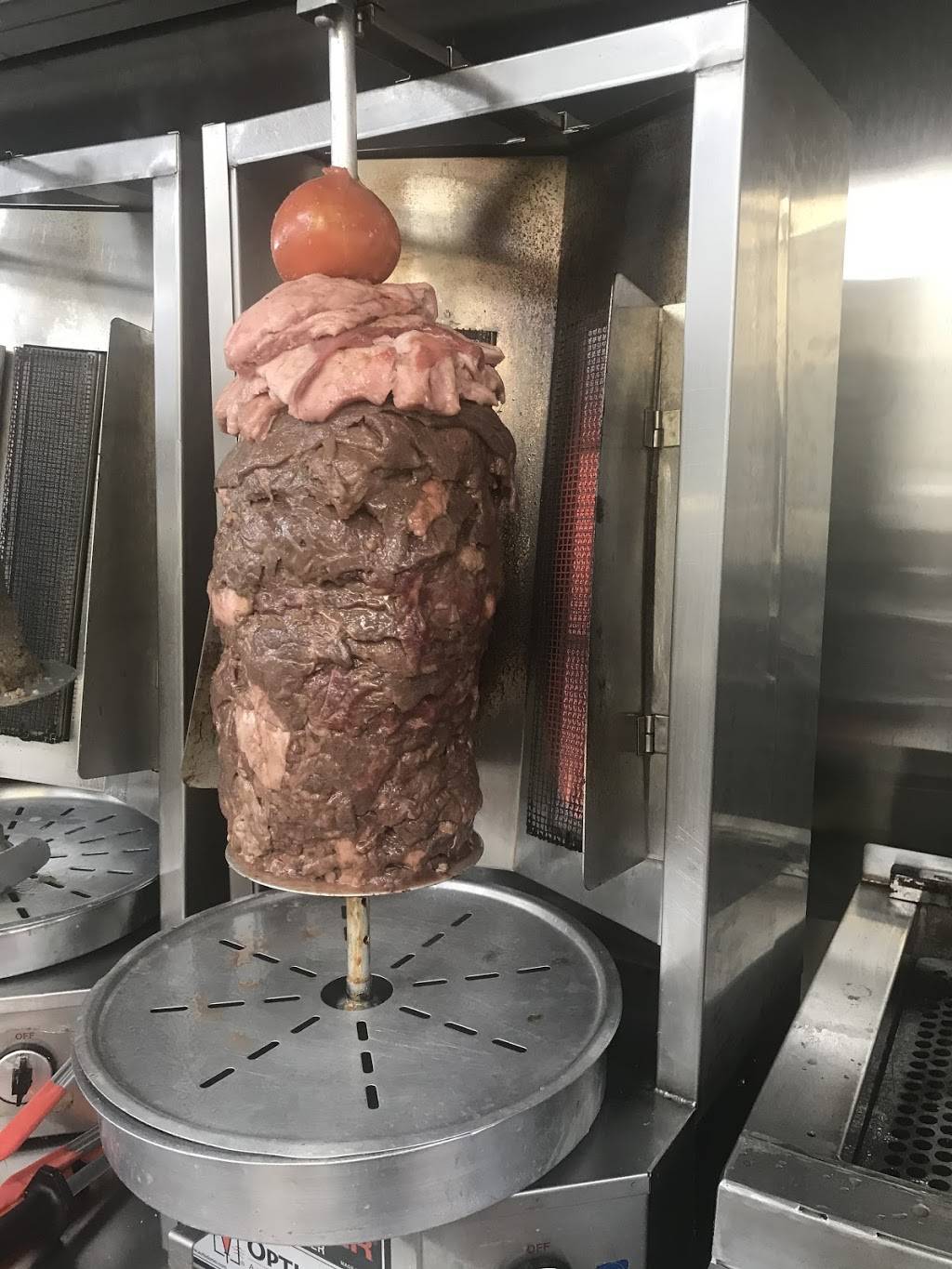 Sara Halal Food | restaurant | 6671 McCart Ave, Fort Worth, TX 76133, USA | 6828410831 OR +1 682-841-0831