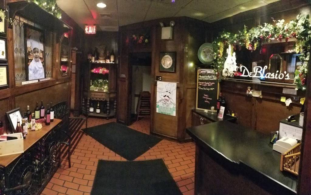 De Blasios Restaurant | restaurant | 1717 Cochran Rd, Pittsburgh, PA 15220, USA | 4125313040 OR +1 412-531-3040