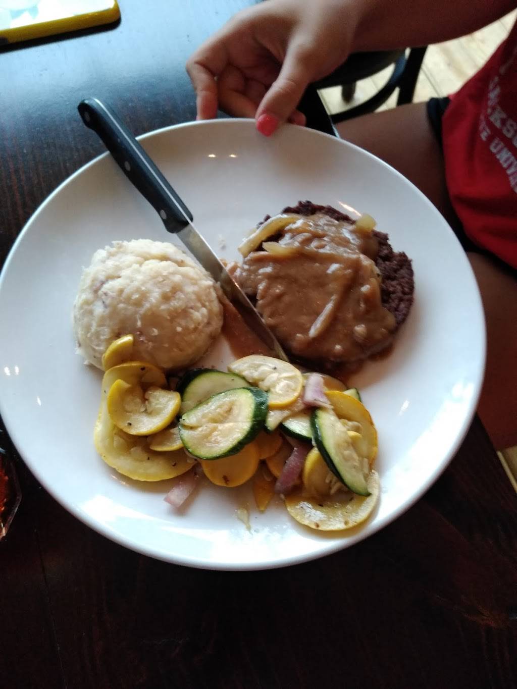 Table 34 | restaurant | 8276 Co Rd 34, Dadeville, AL 36853, USA | 2563071466 OR +1 256-307-1466