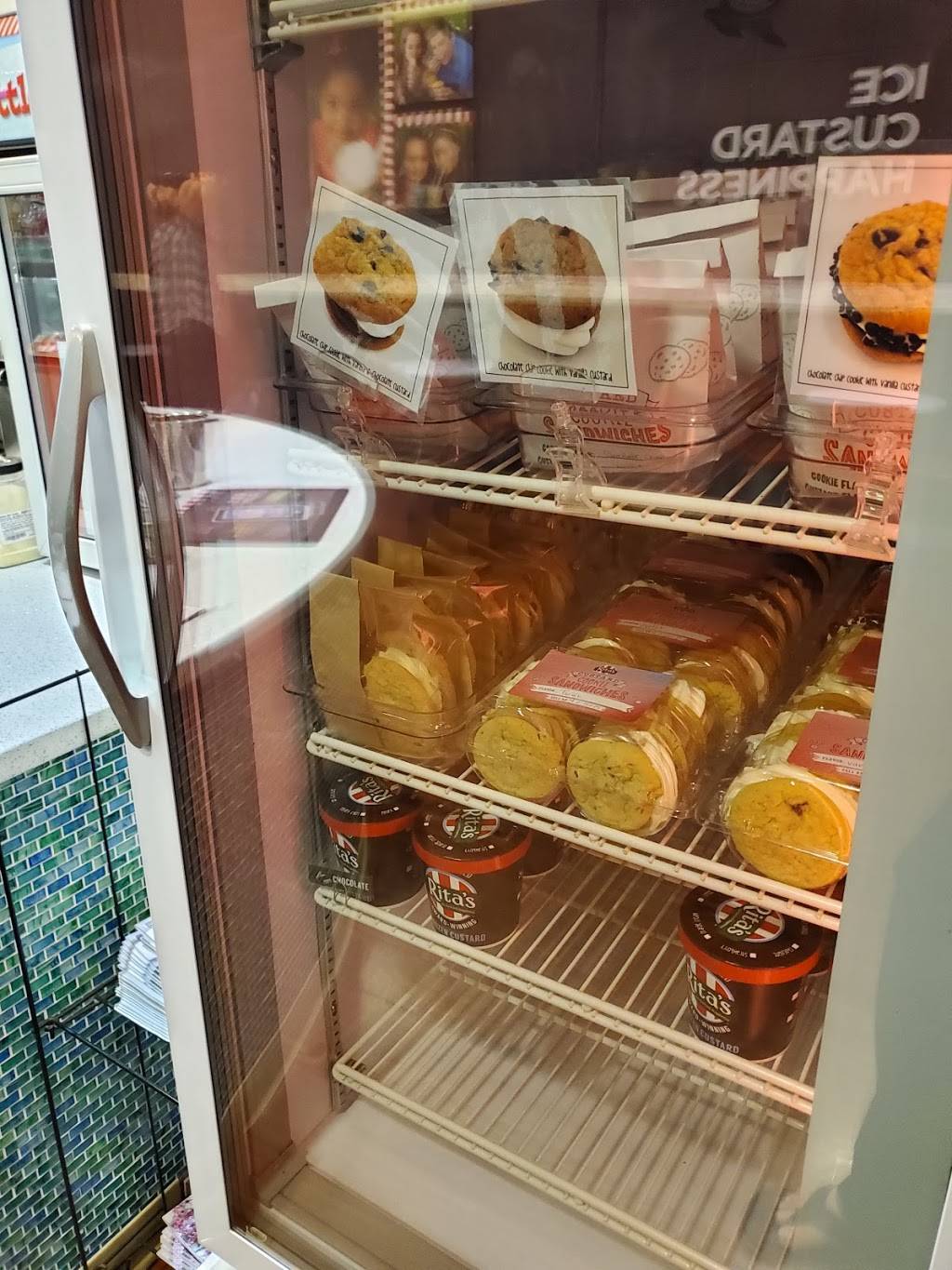 Ritas Italian Ice & Frozen Custard | restaurant | 2802 White Oak Dr, Houston, TX 77007, USA | 8329874827 OR +1 832-987-4827