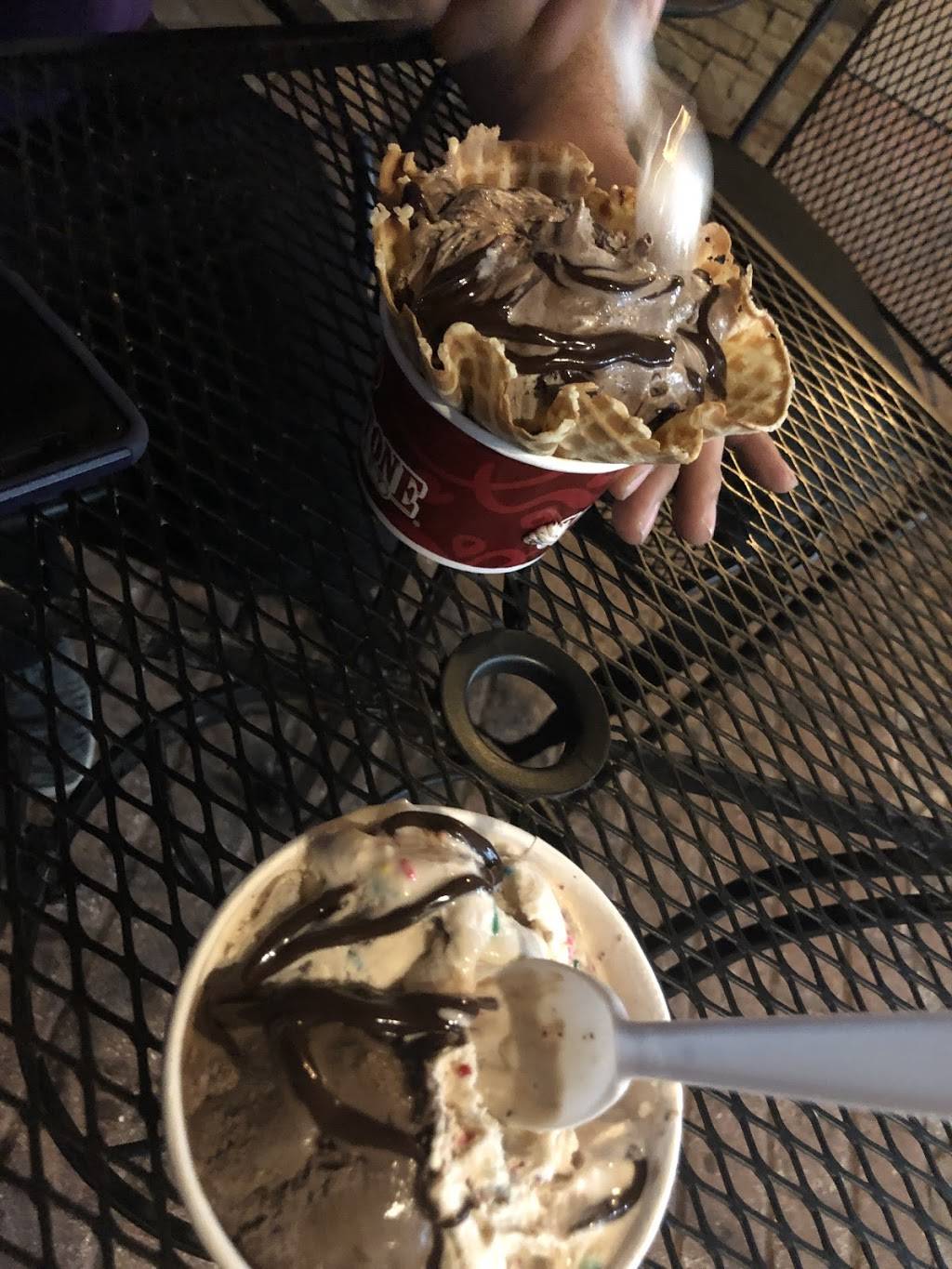 Cold Stone Creamery | bakery | 3810 W Neptune St, Ste B6, Tampa, FL 33629, USA | 8132586269 OR +1 813-258-6269