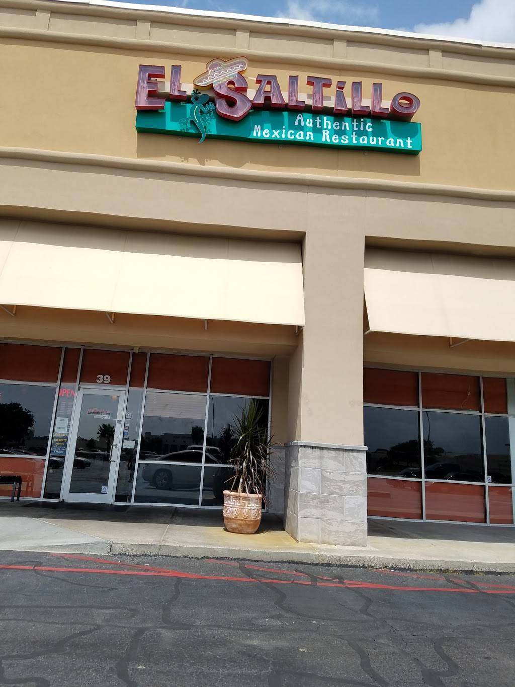 El Saltillo | restaurant | 2650 Beach Blvd #20, Biloxi, MS 39531, USA | 2283881855 OR +1 228-388-1855