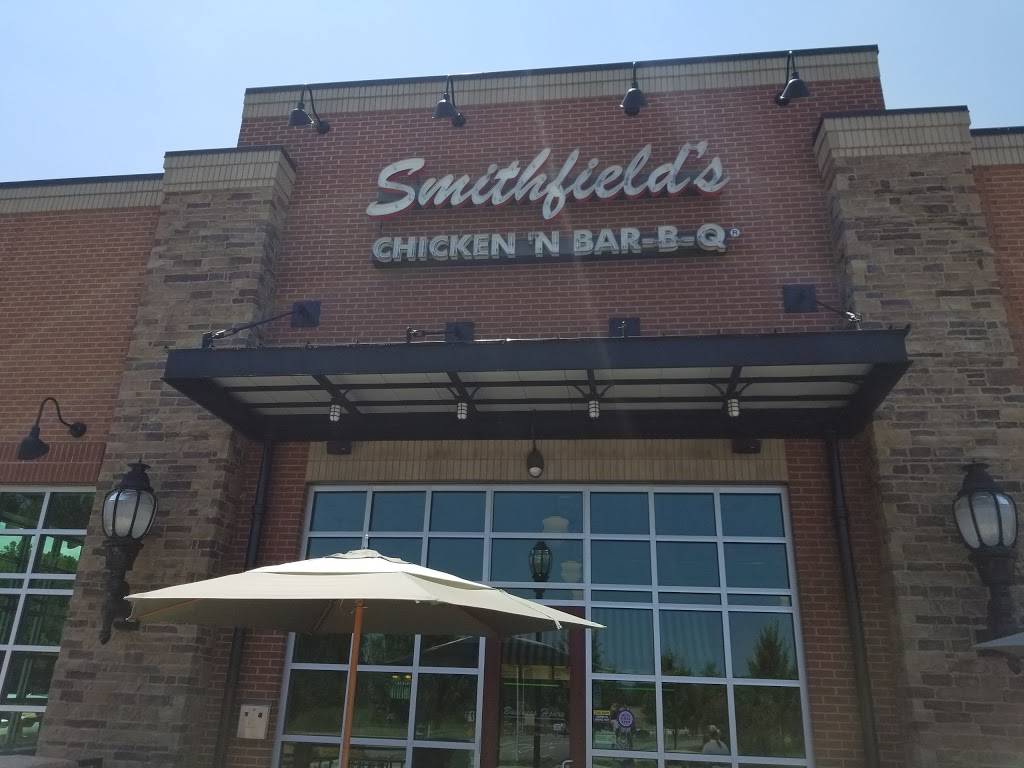 Smithfields Chicken N Bar-B-Q | restaurant | 4101 Fernhurst Way, Greensboro, NC 27406, USA | 3362742087 OR +1 336-274-2087
