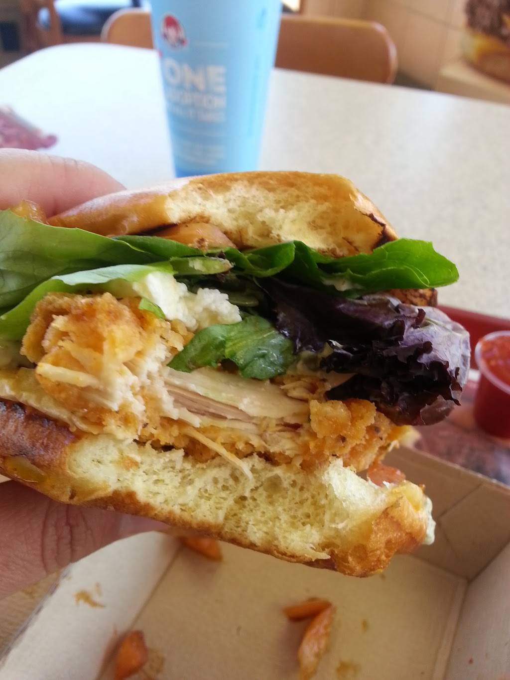 Wendys | restaurant | 34323 Center Ridge Rd, North Ridgeville, OH 44039, USA | 4403272113 OR +1 440-327-2113