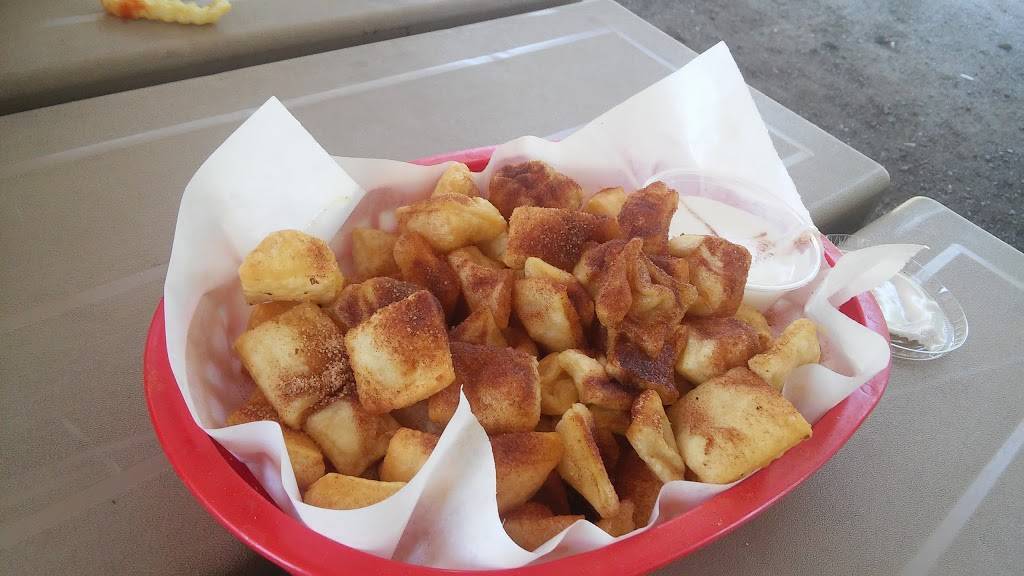 Big City Dogs | restaurant | 704 S Main St, Olivet, MI 49076, USA | 2692805008 OR +1 269-280-5008