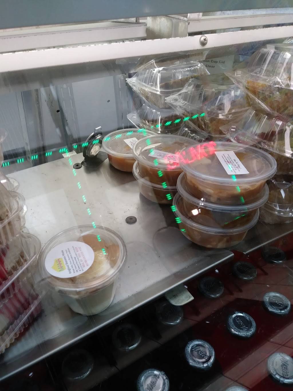 Sharks Fish and Chicken | restaurant | 1 State St, Calumet City, IL 60409, USA | 7088622220 OR +1 708-862-2220