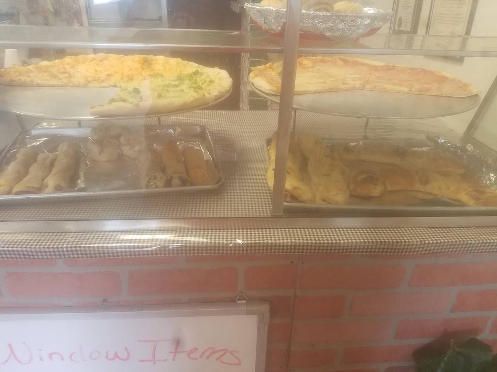 Top Dog Pizza and Burgers | meal delivery | 1601 N High St j, Millville, NJ 08332, USA | 8563273274 OR +1 856-327-3274