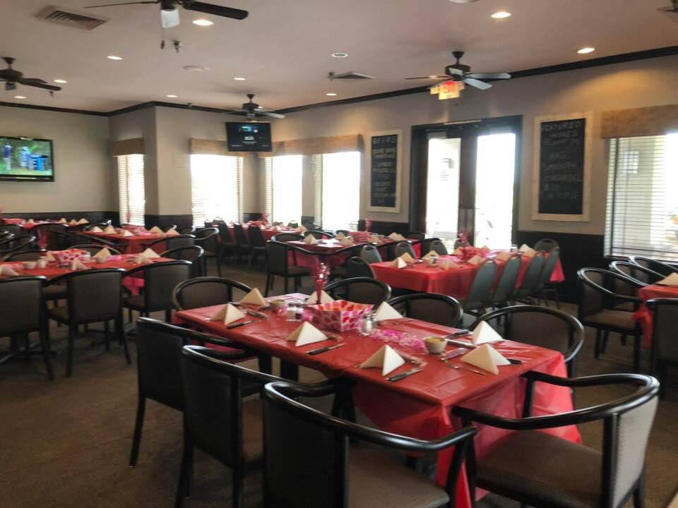 Eagles Nest Bar & Grill | restaurant | 1200 E St Andrews Blvd building a, Chandler, AZ 85249, USA | 4808958265 OR +1 480-895-8265