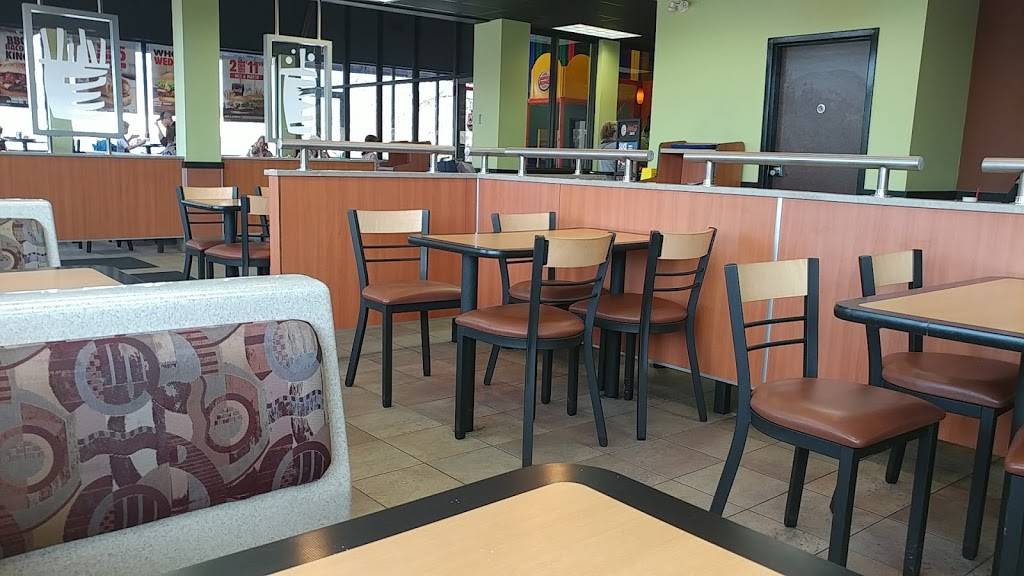 Burger King | restaurant | 200 Silvercreek Pkwy N, Guelph, ON N1H 7P7, Canada | 5197638281 OR +1 519-763-8281