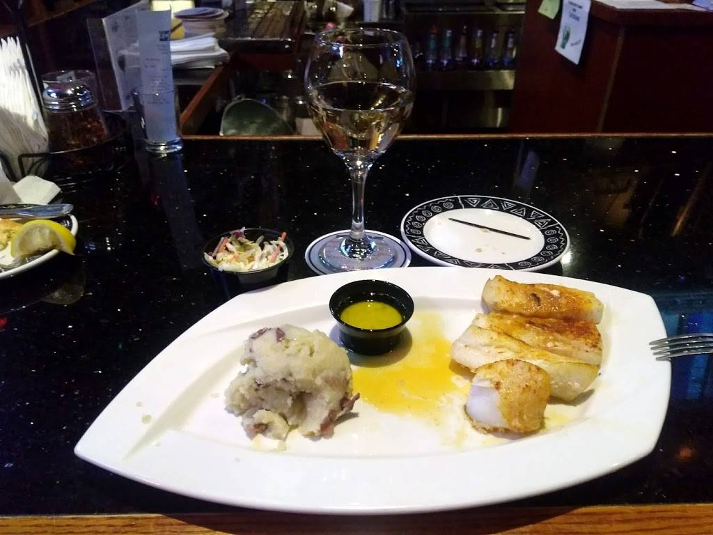 Glacier Rock | restaurant | 630 W. Pine Street, Hwy12, Baraboo, WI 53913, USA | 6083564869 OR +1 608-356-4869