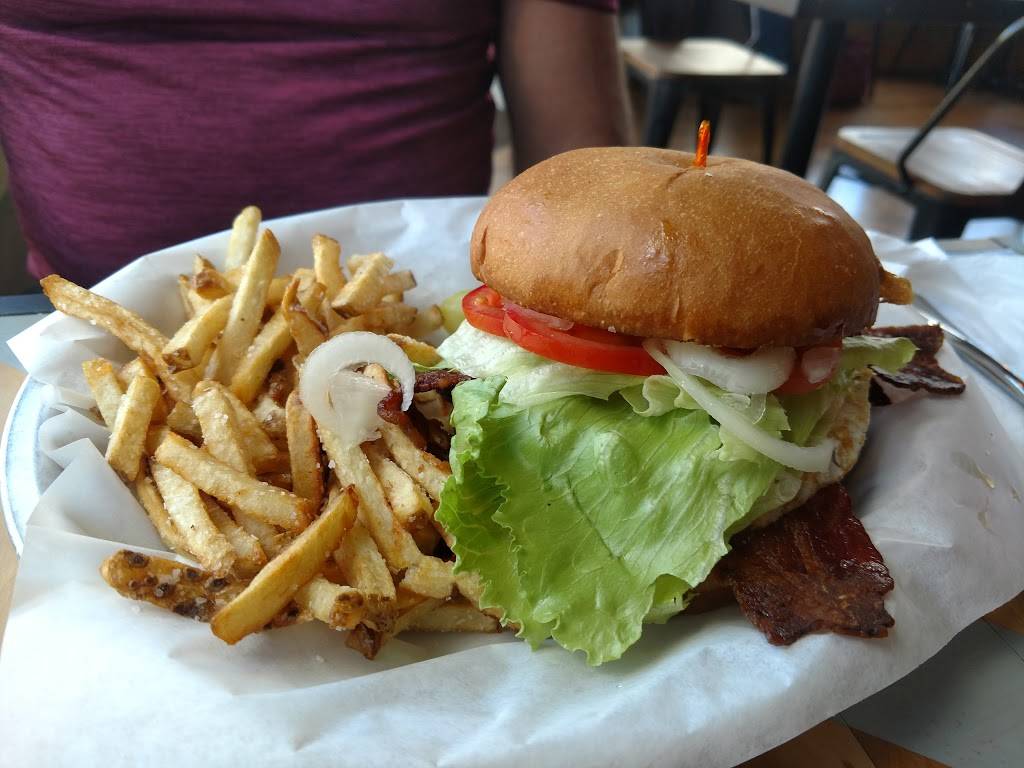 State & Central | restaurant | 1415 State Ave NE, Olympia, WA 98506, USA | 3604890824 OR +1 360-489-0824