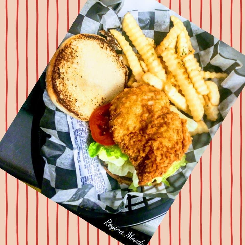 C&G Bakery And Eatery LLC | restaurant | 413 31st Ave S, Atlantic Beach, SC 29582, USA | 8432730412 OR +1 843-273-0412