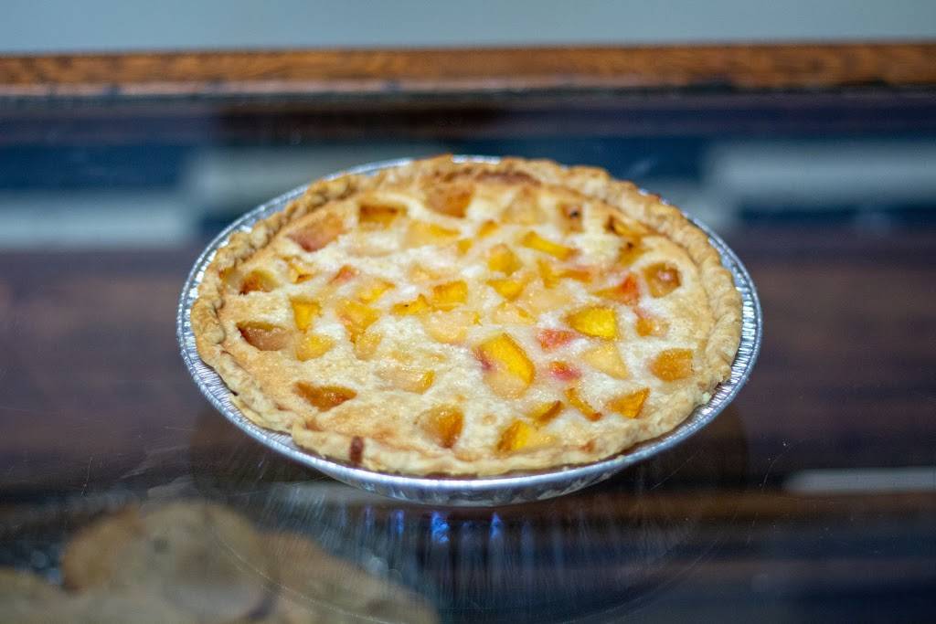 Baileys Pizza Parlor | restaurant | 190 N Chippewa St, Roann, IN 46974, USA | 7658336242 OR +1 765-833-6242