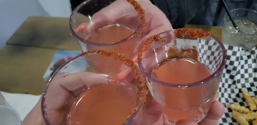 The District Pub & Kitchen | restaurant | 1160 Airway Blvd Suite DA 3-4 Suit, El Paso, TX 79925, USA | 9152496682 OR +1 915-249-6682