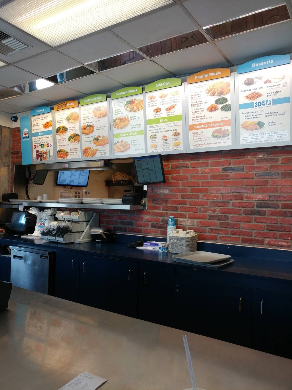 Captain Ds | restaurant | 509 Maccorkle Ave, St Albans, WV 25177, USA | 3047223946 OR +1 304-722-3946