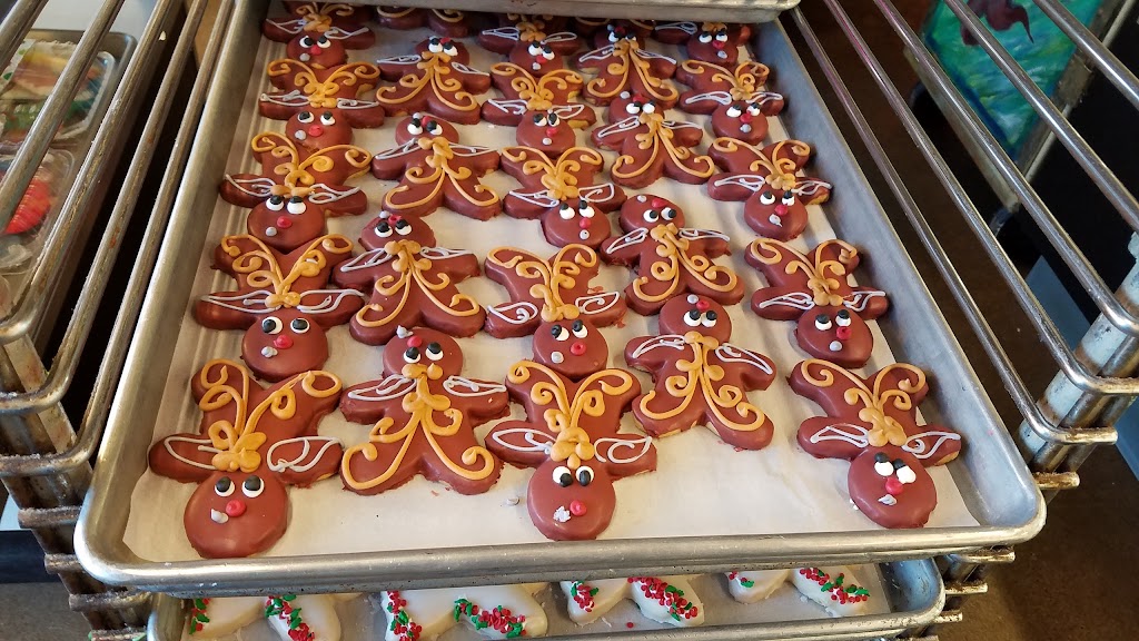 Karls Quality Bakery | bakery | 111 E Dunlap Ave #13, Phoenix, AZ 85020, USA | 6029977849 OR +1 602-997-7849