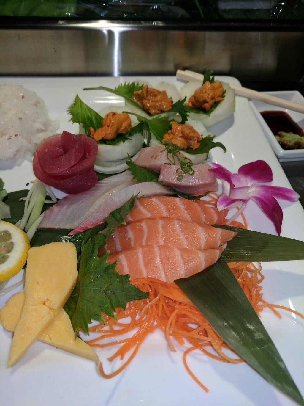 Typhoon Asian Fusion Bistro | restaurant | 10 N Sandusky St Ste100, Delaware, OH 43015, USA | 7403629227 OR +1 740-362-9227