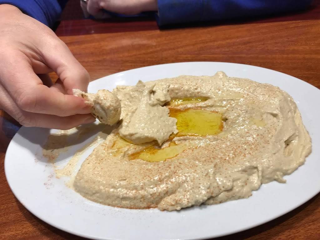 Azza’s Koshary | restaurant | 1939 E Wattles Rd, Troy, MI 48085, USA | 2486190658 OR +1 248-619-0658