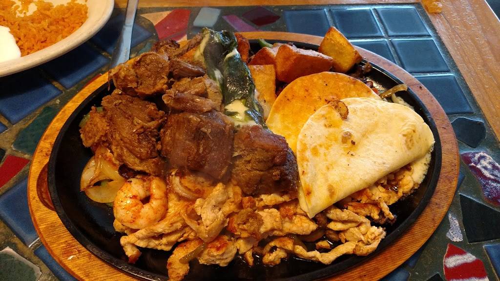 Jalisco | restaurant | 1290 Sparta Pike, Lebanon, TN 37090, USA | 6154492299 OR +1 615-449-2299