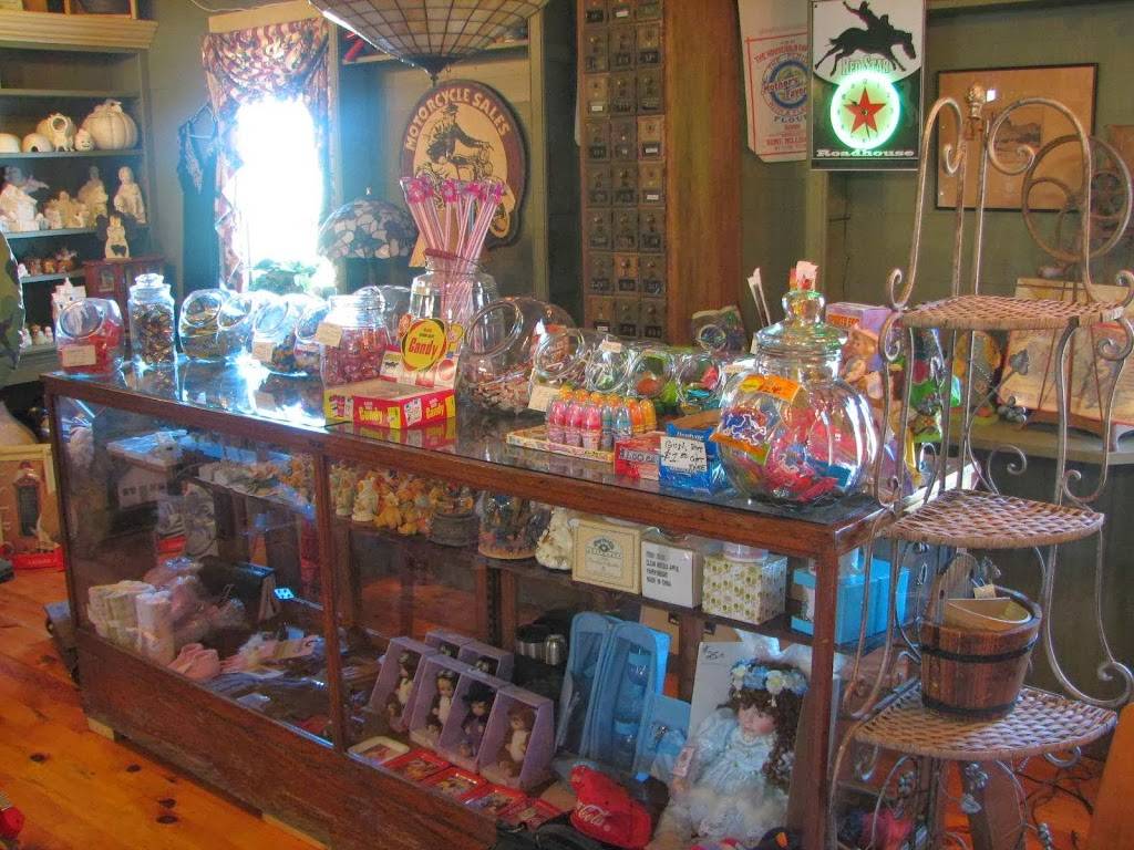 The Old Pilot Hill General Store | restaurant | 826 Snapp Bridge Rd, Limestone, TN 37681, USA | 4232020289 OR +1 423-202-0289