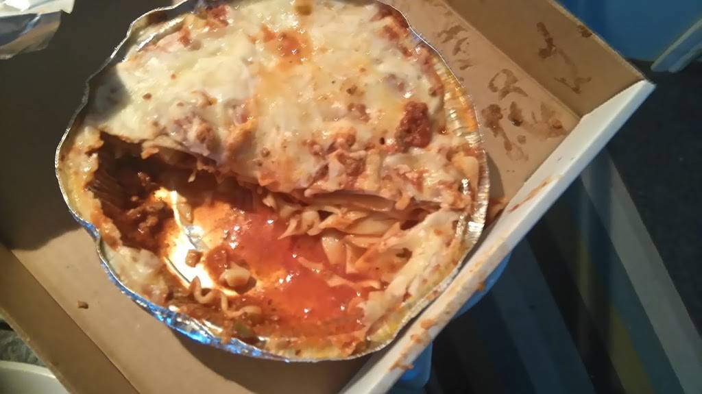 H&R Pizza and Wings | restaurant | 197 Norice St, Nepean, ON K2G 2Y4, Canada | 6132252221 OR +1 613-225-2221