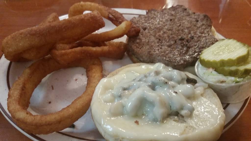 Middletown Family Restaurant | restaurant | 5240 Summit Bridge Rd, Middletown, DE 19709, USA | 3023761227 OR +1 302-376-1227