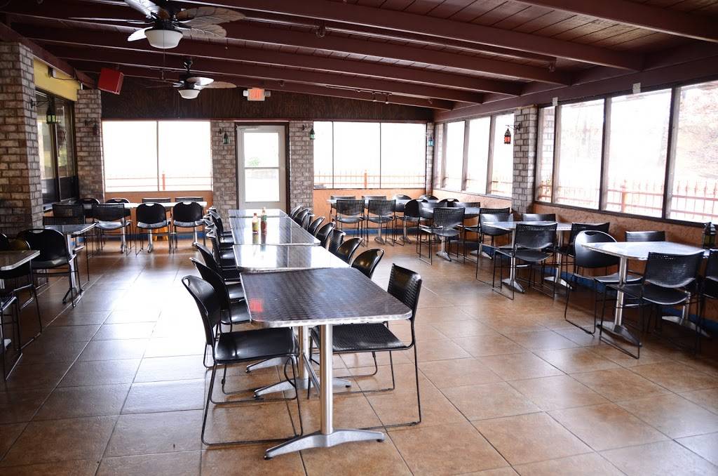 La Plaza Mexican Restaurant | restaurant | 2055 Fairview Blvd E, Fairview, TN 37062, USA | 6157996150 OR +1 615-799-6150