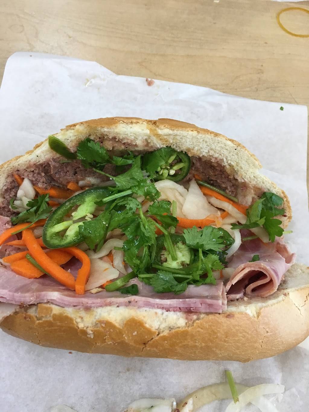 Huong Lan Sandwiches | meal takeaway | 1655 Tully Rd, San Jose, CA 95122, USA | 4082588868 OR +1 408-258-8868