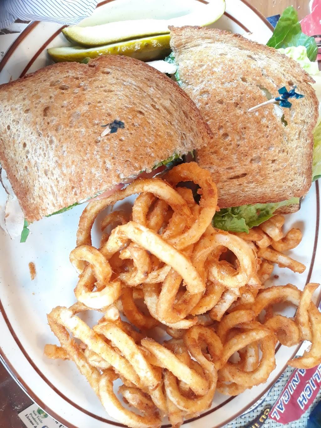 The Beach Street Cafe | restaurant | 435 W Beach St, Watsonville, CA 95076, USA | 8317222233 OR +1 831-722-2233