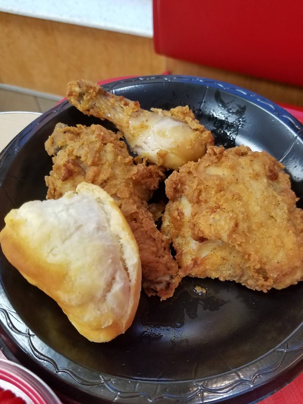 KFC | restaurant | 11560 W 63rd St, Shawnee, KS 66203, USA | 9136312918 OR +1 913-631-2918