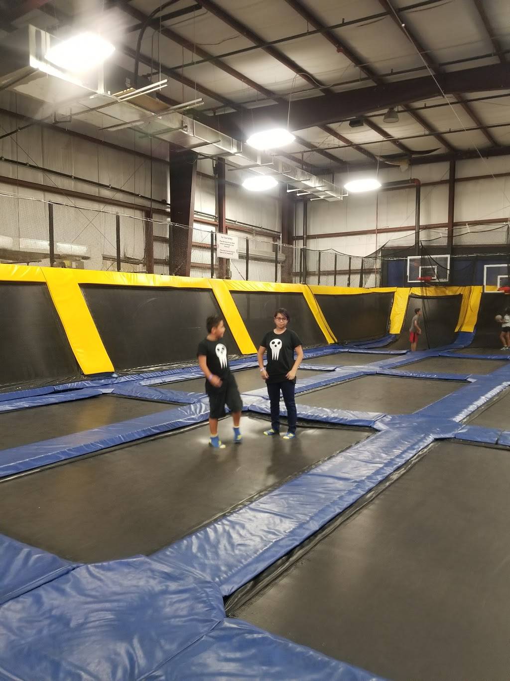 Boing Fun Center | meal takeaway | 532 S Econ Cir #120, Oviedo, FL 32765, USA | 4075427844 OR +1 407-542-7844