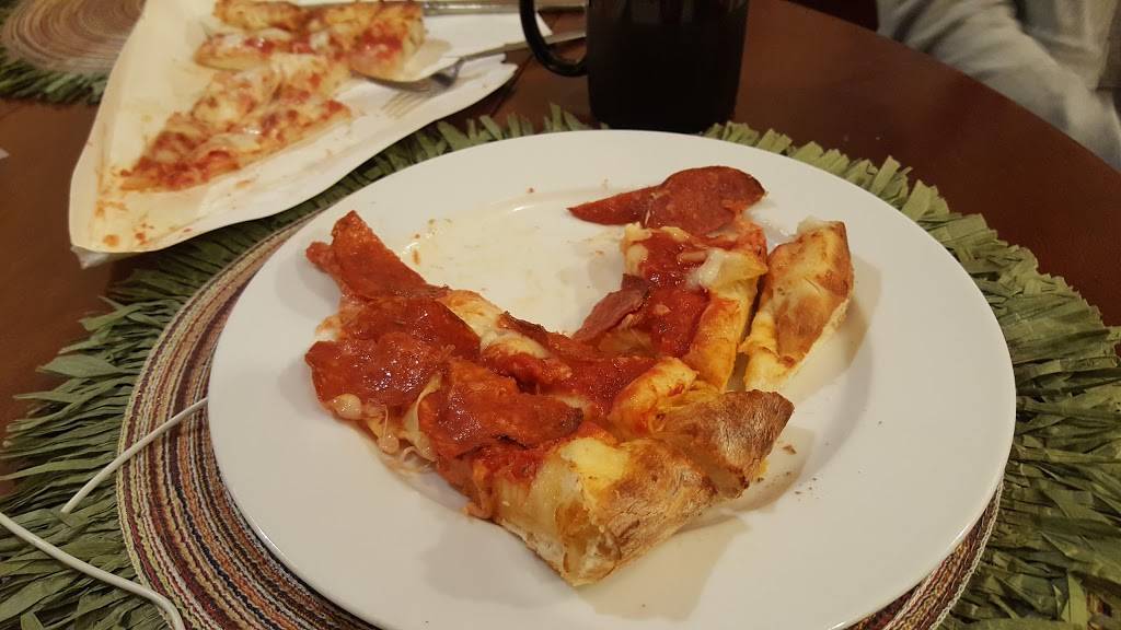 North Beach Pizza | meal delivery | 800 Stanyan St, San Francisco, CA 94117, USA | 4157512300 OR +1 415-751-2300