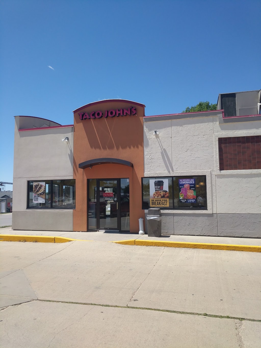 Taco Johns | restaurant | 704 E 5th St, Canton, SD 57013, USA | 6059872410 OR +1 605-987-2410