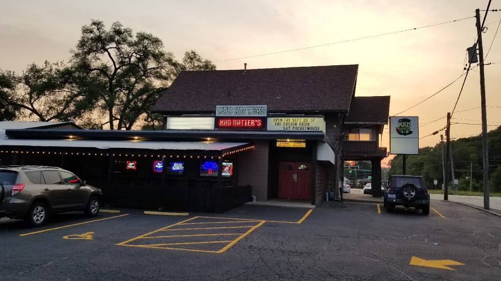 Mad Hatters Pub | restaurant | 2702 W Farmington Rd, West Peoria, IL 61604, USA | 3099661008 OR +1 309-966-1008