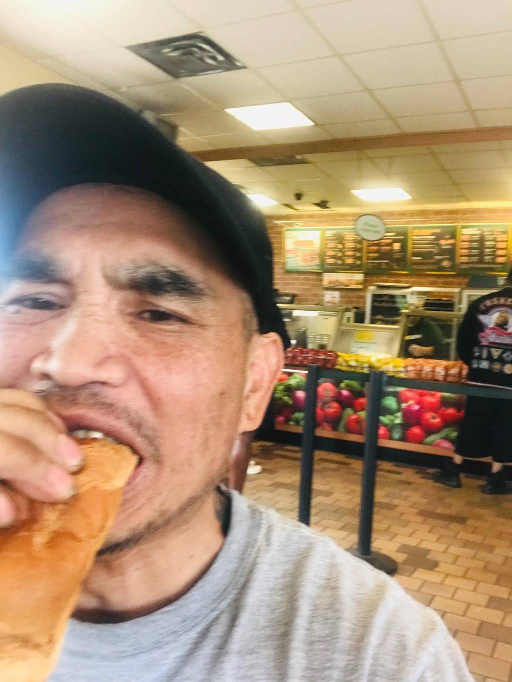 Subway | restaurant | 220 W Britton Rd, Oklahoma City, OK 73114, USA | 4058435336 OR +1 405-843-5336