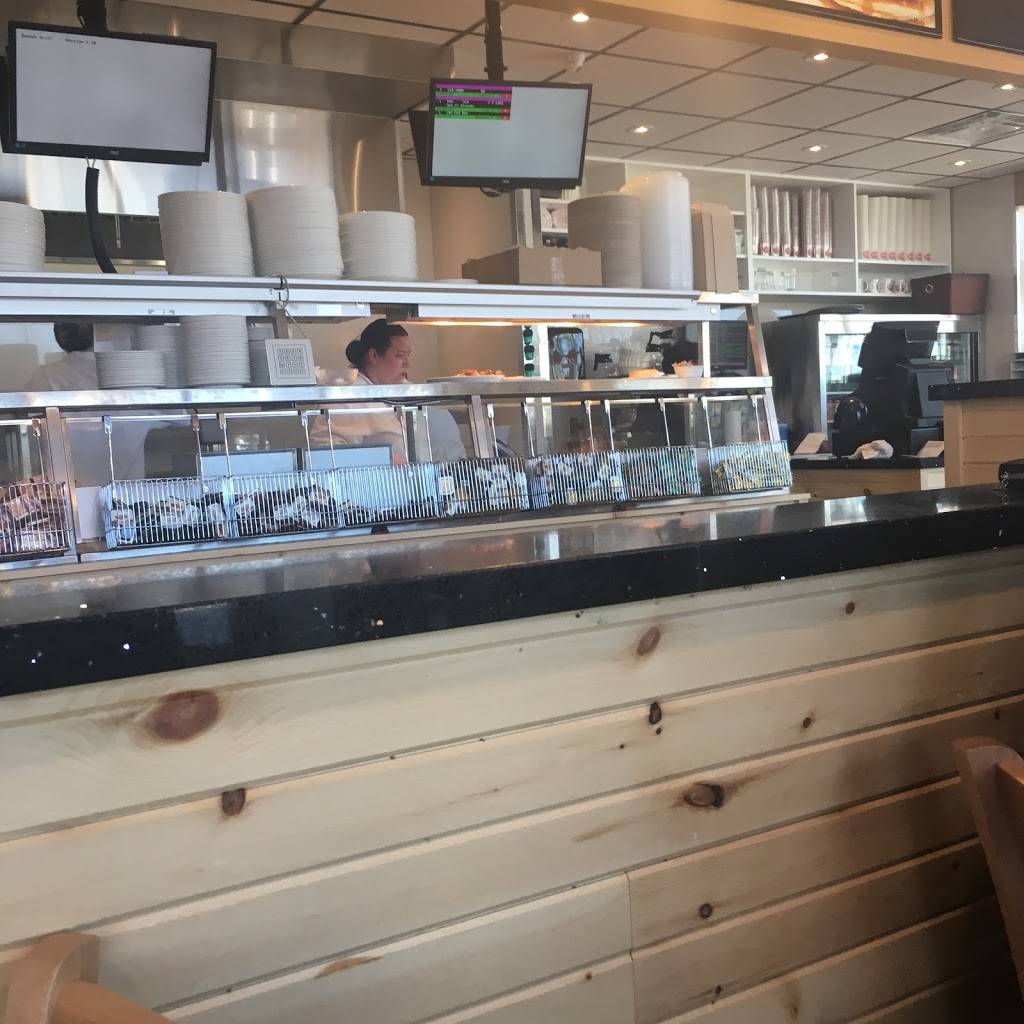 Sunset Grill | restaurant | 10 Manitou Dr, Kitchener, ON N2C 2N3, Canada | 5198940000 OR +1 519-894-0000