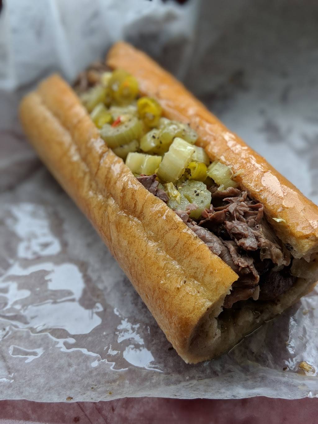 Mr. Beef On Orleans | restaurant | 666 N Orleans St, Chicago, IL 60654, USA | 3123378500 OR +1 312-337-8500