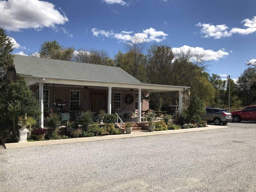 Simply Southern Cafe | restaurant | 1749 US-41, Pelham, TN 37366, USA | 9314672600 OR +1 931-467-2600