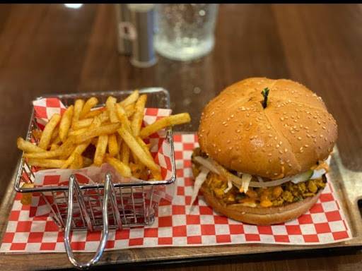 Chai Bisket Frisco | restaurant | 8992 Preston Rd #112, Frisco, TX 75034, USA | 4692690379 OR +1 469-269-0379