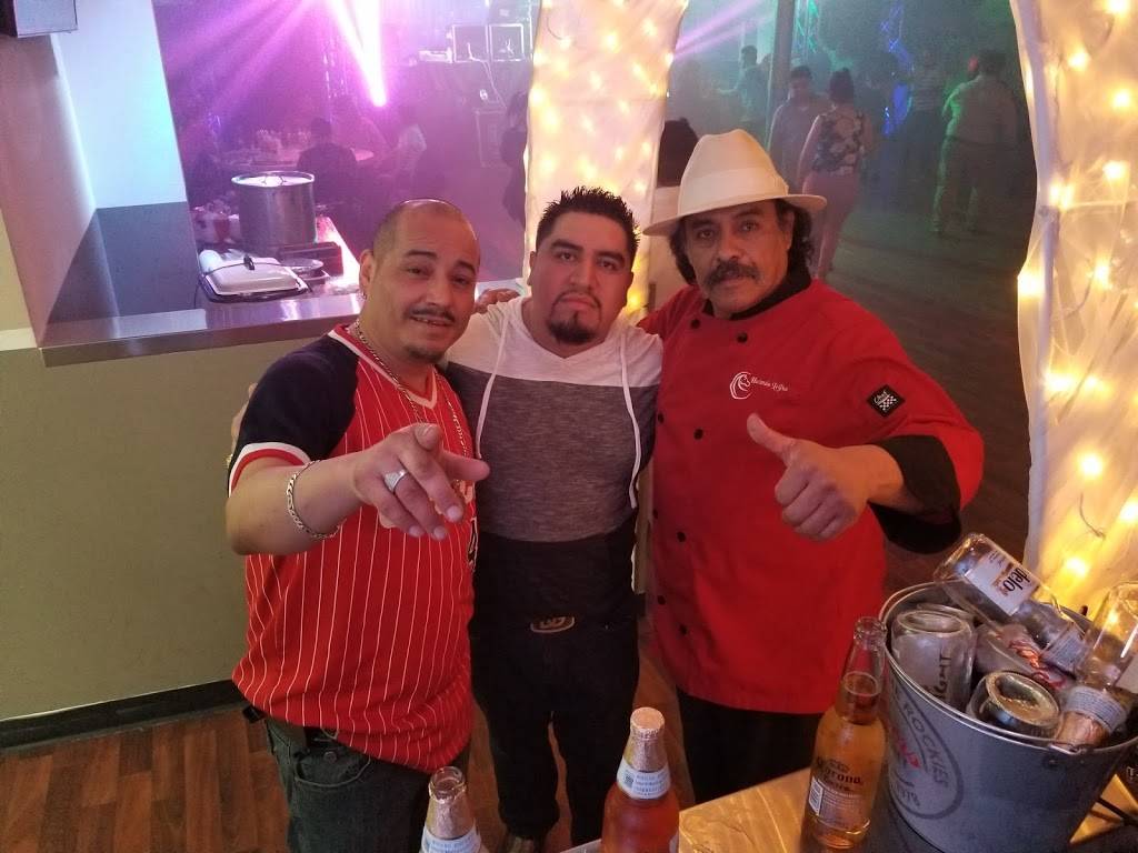 Flamingo Restaurant and Event Center | restaurant | 201 E Lake St, Minneapolis, MN 55408, USA | 6128249999 OR +1 612-824-9999