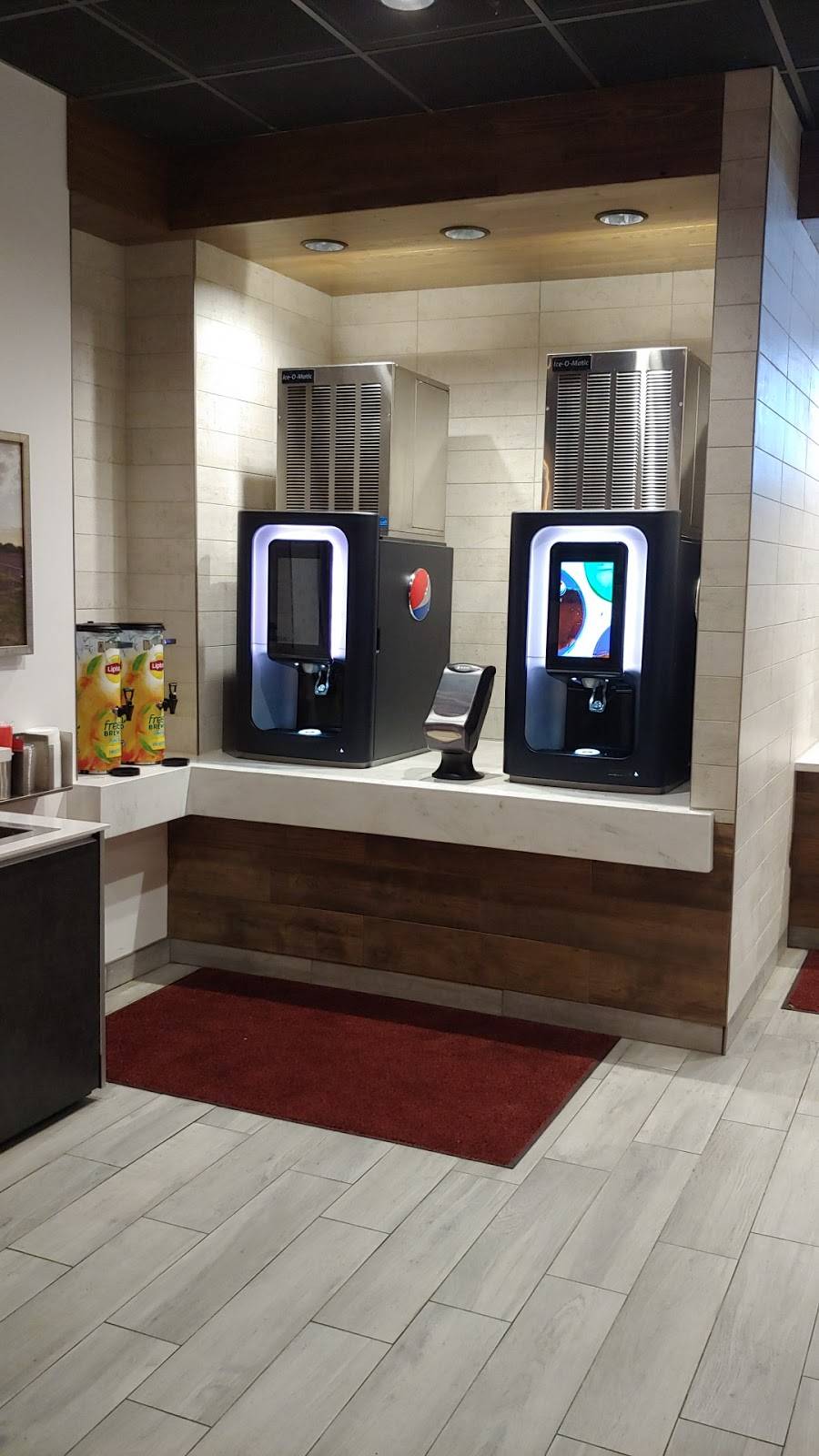 Blakes Lotaburger | restaurant | 1018074492238, Bernalillo, NM 87004, USA | 5055951666 OR +1 505-595-1666